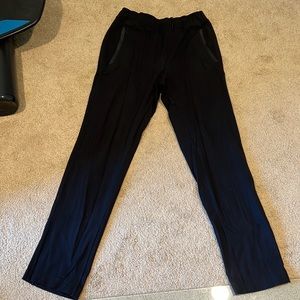 Black lululemon athletic pants Sz Medium
